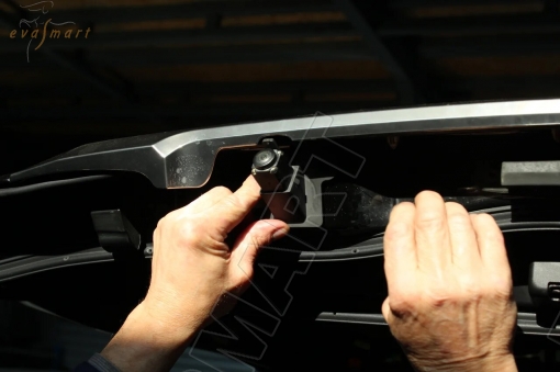 Lexus LX 2015 - н.в. омыватель камеры заднего вида