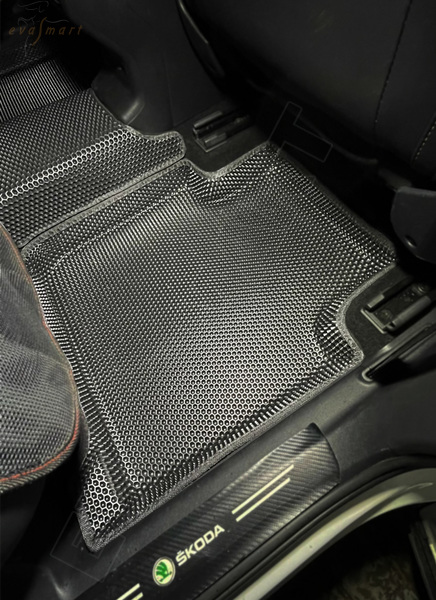Škoda Kodiaq 5мест пресс борта 2016 - н.в. коврики EVA Smart