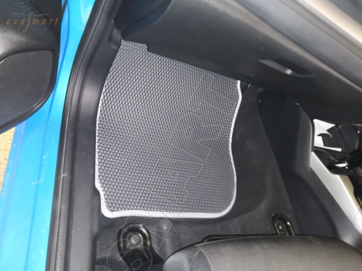 Honda Fit III правый руль 2013 - 2020 коврики EVA Smart