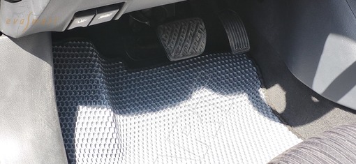 Nissan Sentra (B17) 2012 - 2019 коврики EVA Smart