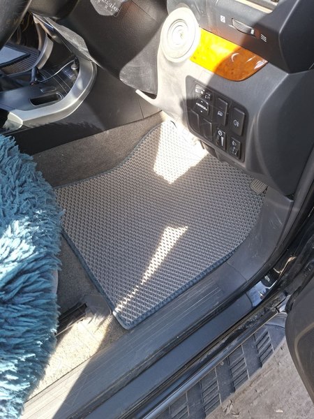 Toyota Land Cruiser Prado 120 правый руль 2002 - 2009 коврики EVA Smart