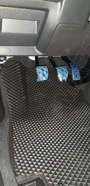 Subaru Impreza V 2016 - н.в. коврики EVA Smart