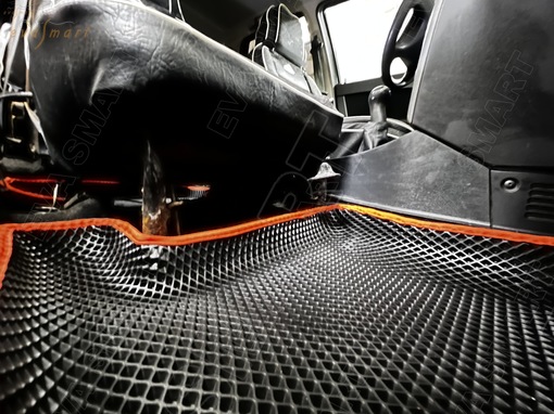 Lada Priora пресс борта рестайлинг 2013 - 2018 коврики EVA Smart
