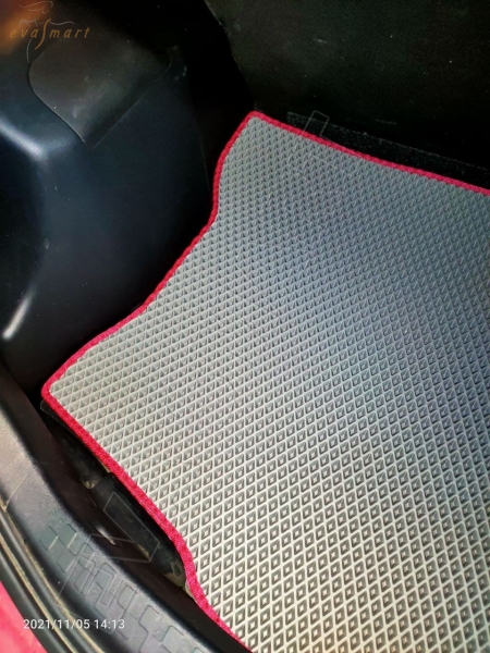 Toyota Aqua I правый руль рестайлинг I 2014 - 2017 коврик в багажник EVA Smart