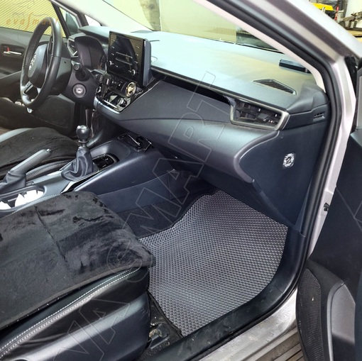 Toyota Corolla XII (E210) вариант макси 3d 2018 - н.в. коврики EVA Smart