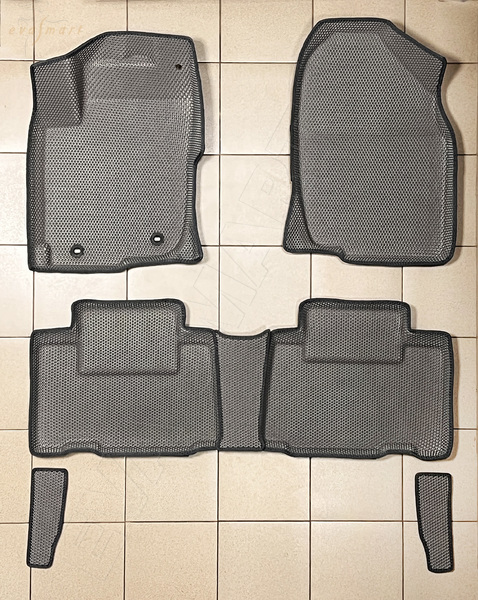 Toyota RAV4 IV (СA40) пресс борта 2012 - 2019 коврики EVA Smart