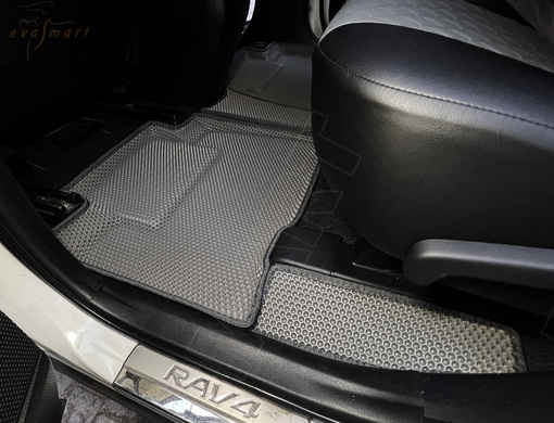 Toyota RAV4 IV (СA40) пресс борта 2012 - 2019 коврики EVA Smart