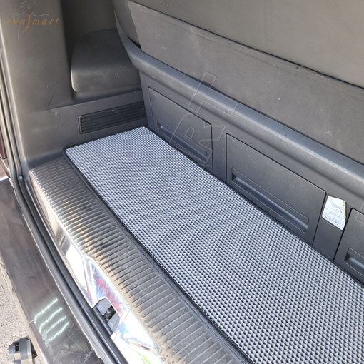 Volkswagen T6 Multivan 2015 - 2020 коврик в багажник EVA Smart