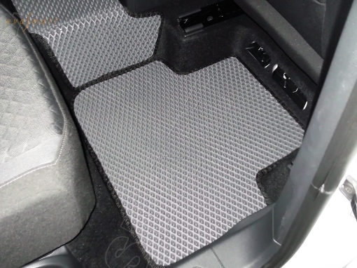 Volkswagen Tiguan II 2016 - н.в. коврики EVA Smart