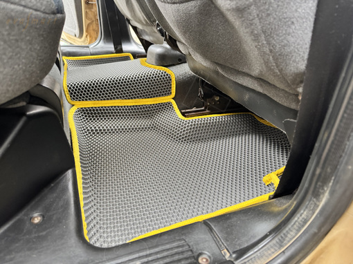 Chevrolet Niva пресс борта 2002 - 2009 г.в. коврики EVA Smart
